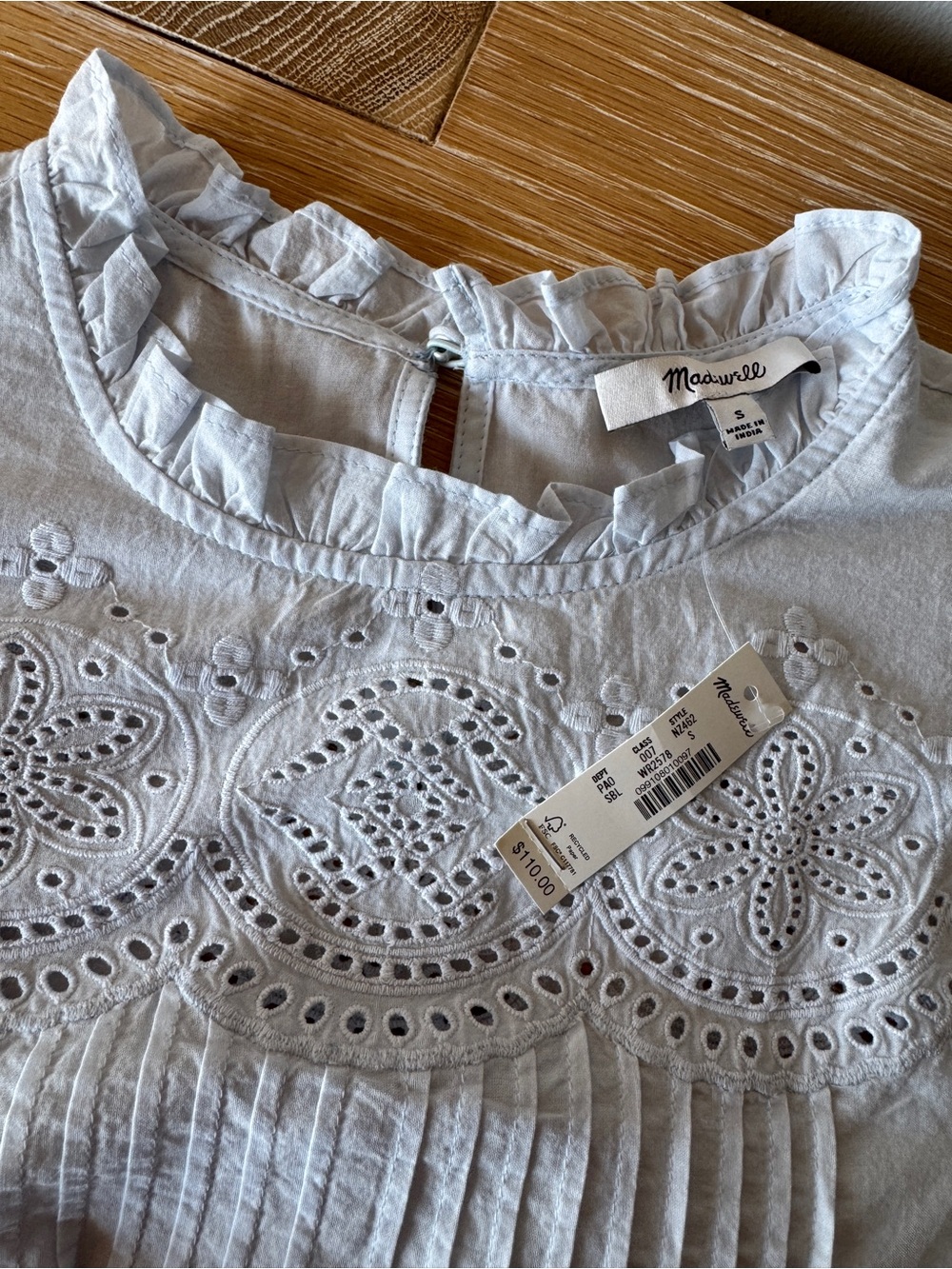 NWT MADEWELL Embroidered Pintuck High-Neck Top Soft Blue Small 100% Cotton NZ462 - Picture 10 of 14